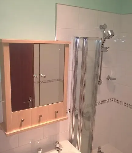 شقة Crown 13 سكرابورو