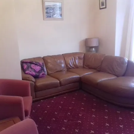 Apartment Crown 13 *